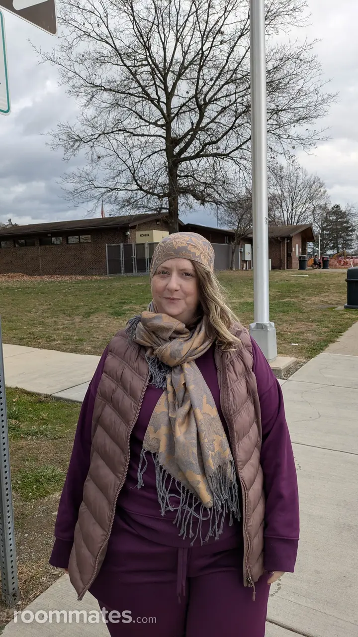 Profile photo 8 of 10