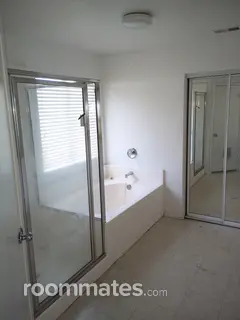 Room for rent in Victorville, CA $1200, house