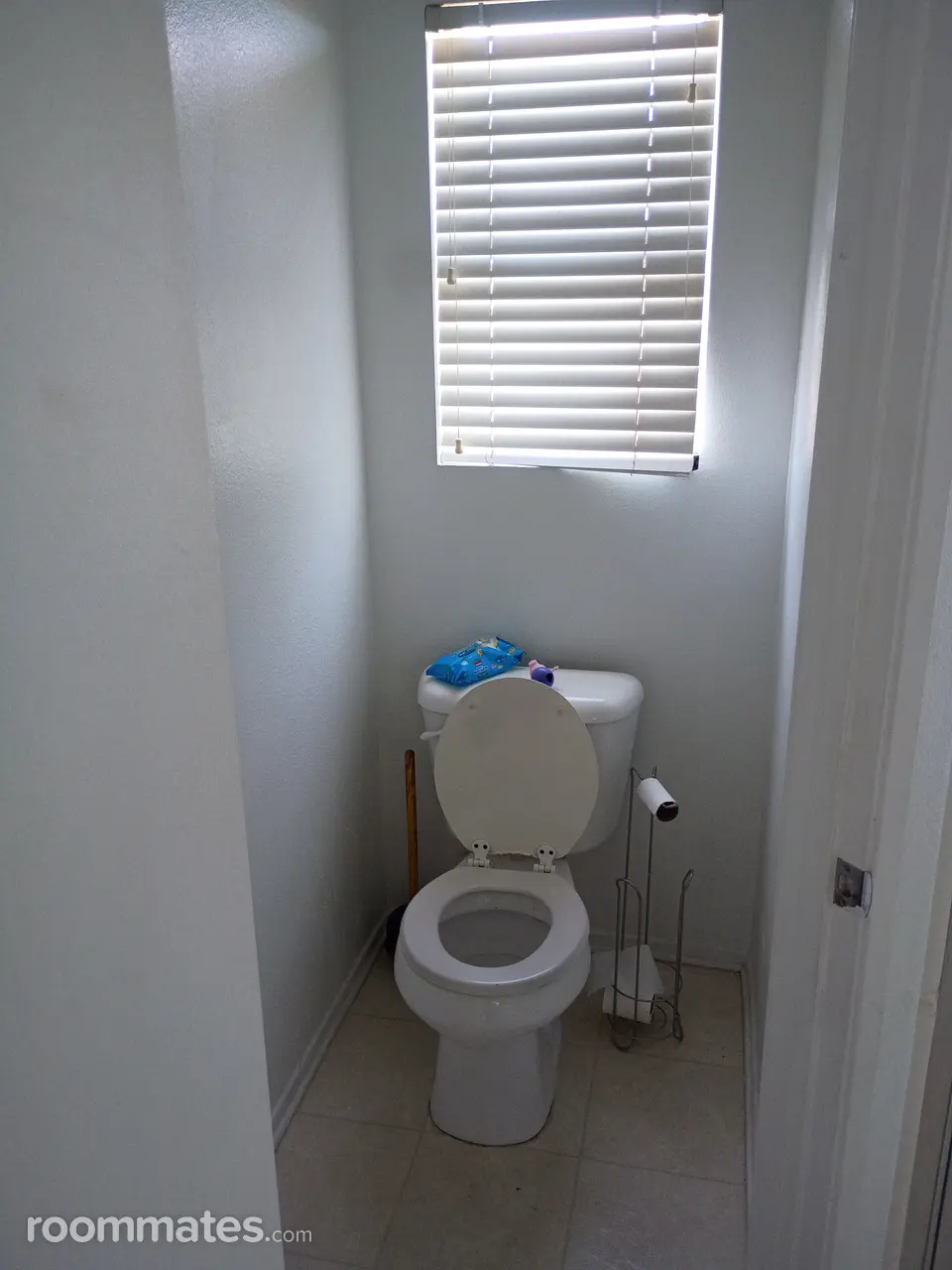 Profile photo 4 of 10