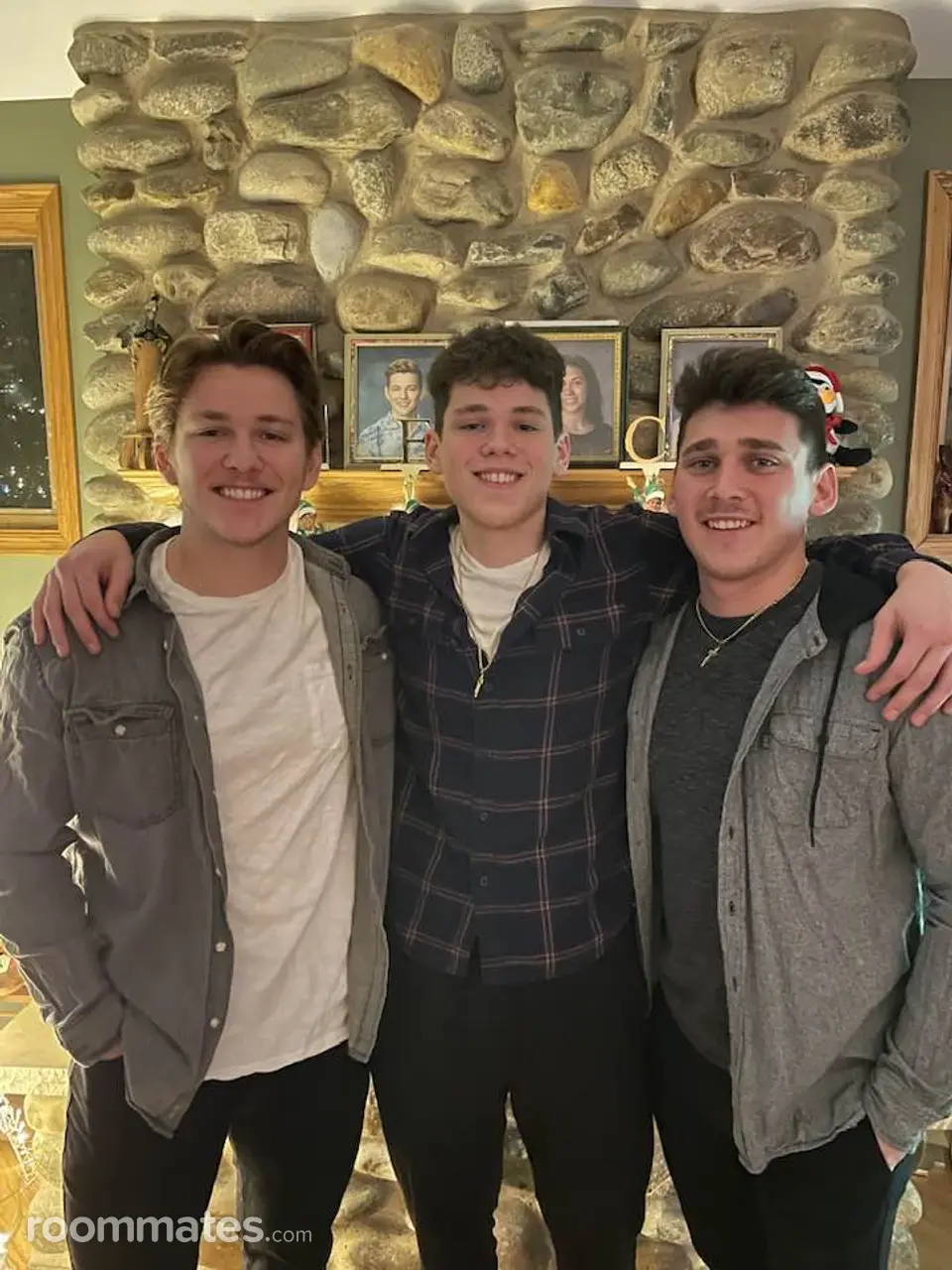 Profile photo 2 of 4