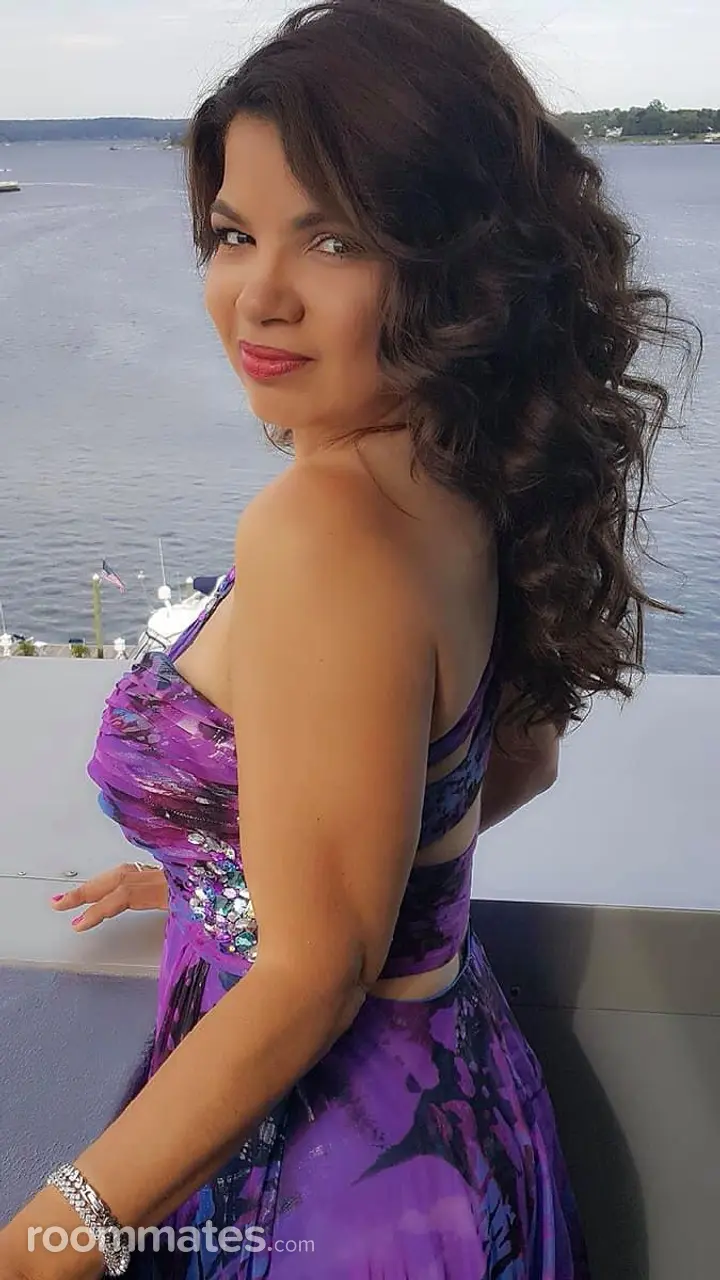 Profile photo 1 of 1