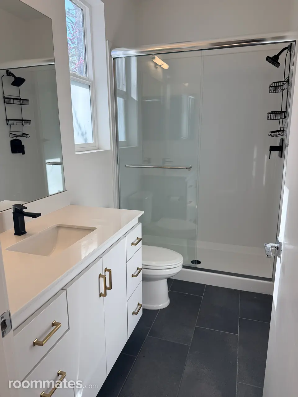 Profile photo 5 of 13