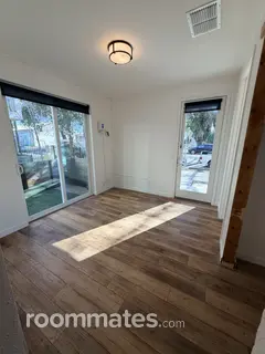 Room for rent in Sacramento, CA $1450, townhouse