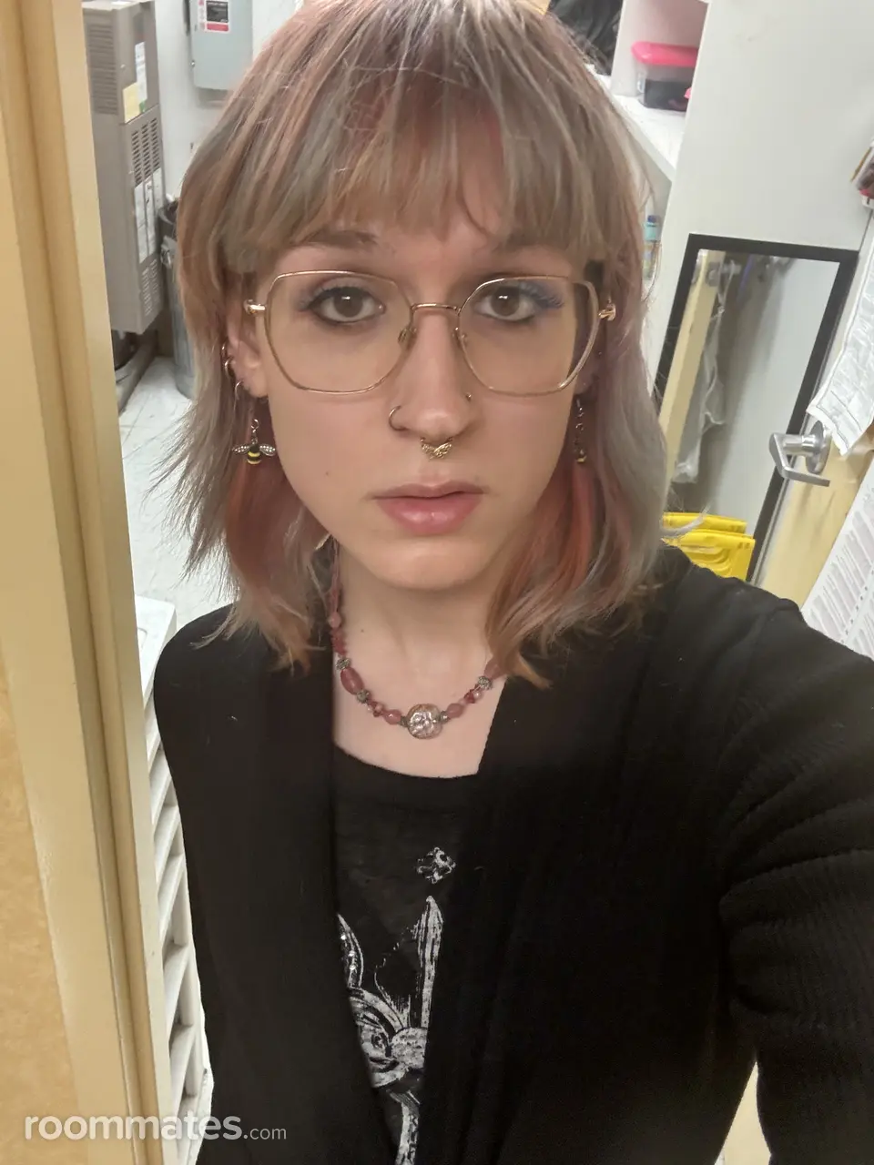 Profile photo 2 of 4