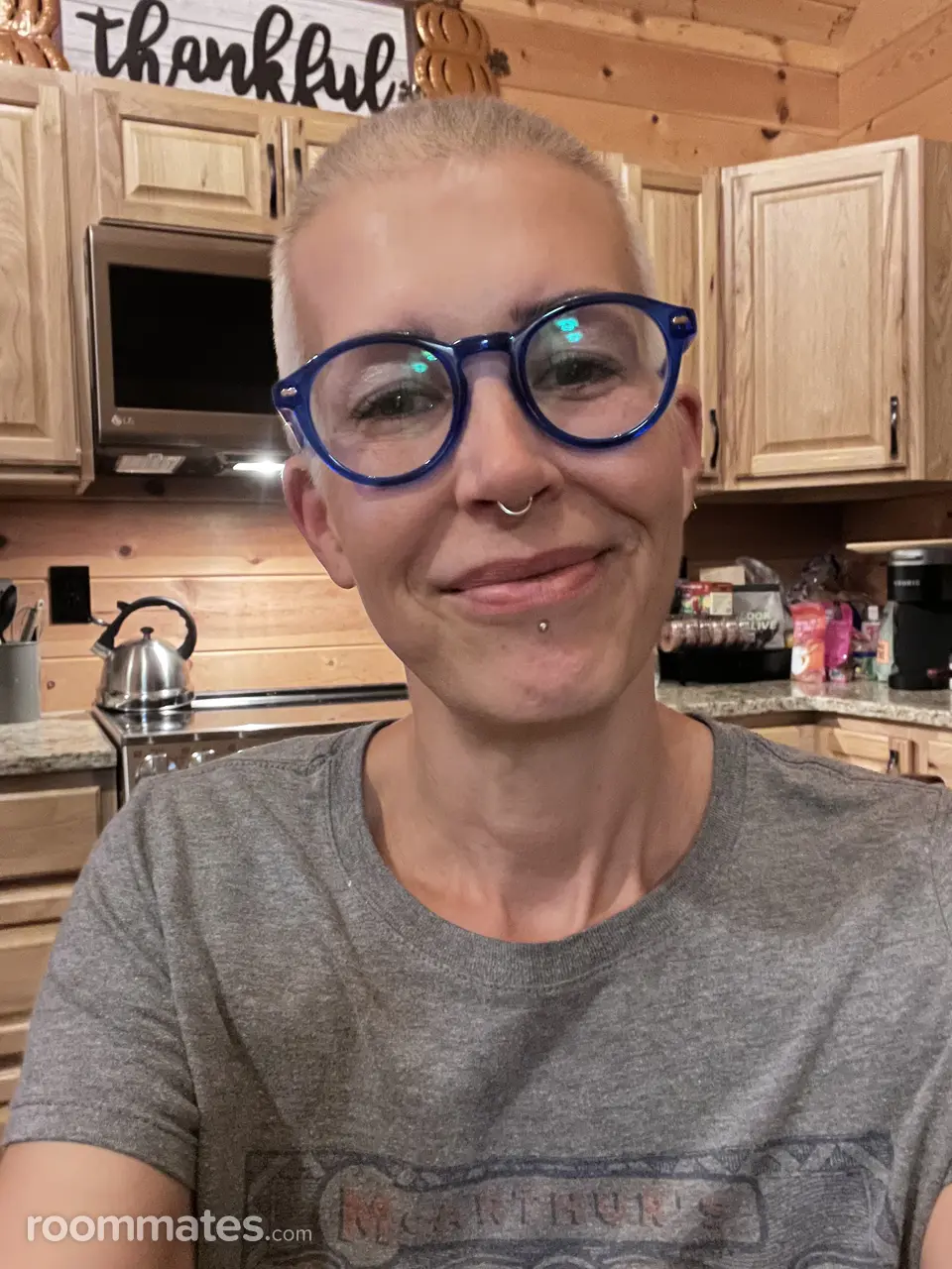 Profile photo 3 of 4