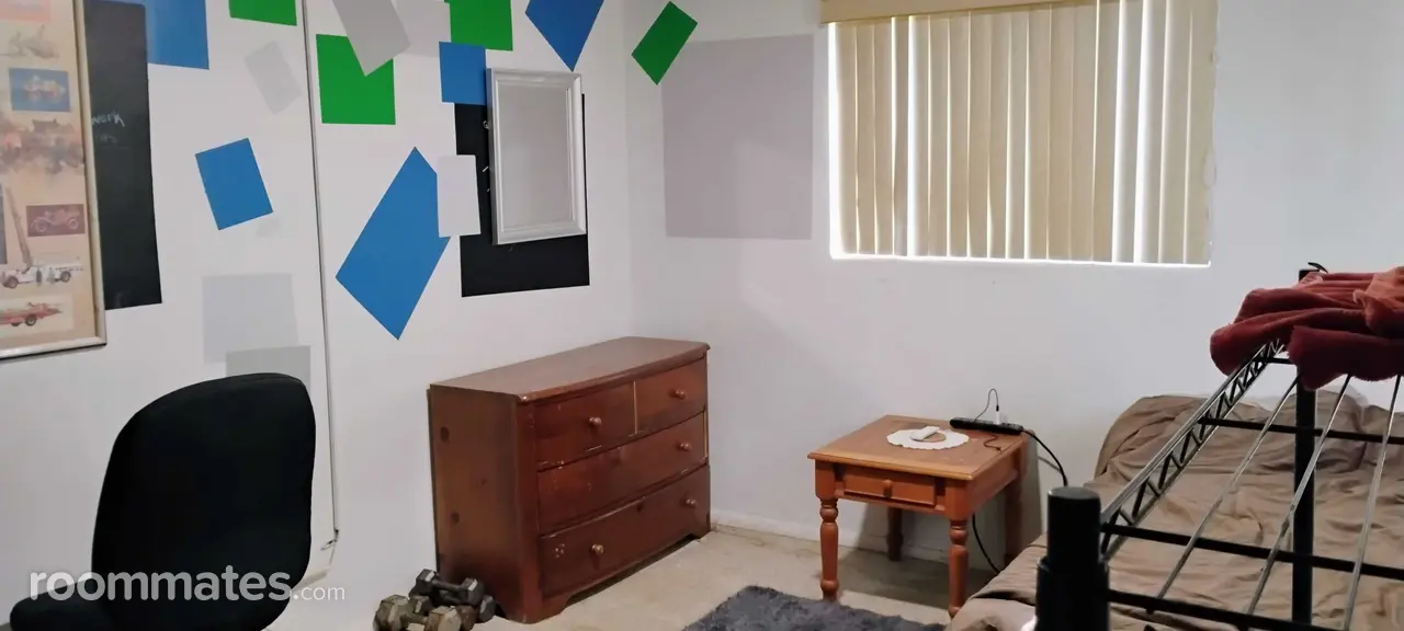 Profile photo 1 of 6