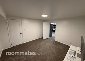 Room for rent in Millcreek, UT $700, apartment