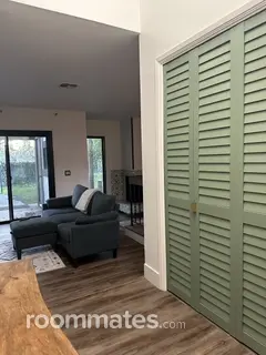 Room for rent in Sacramento, CA $1200, townhouse