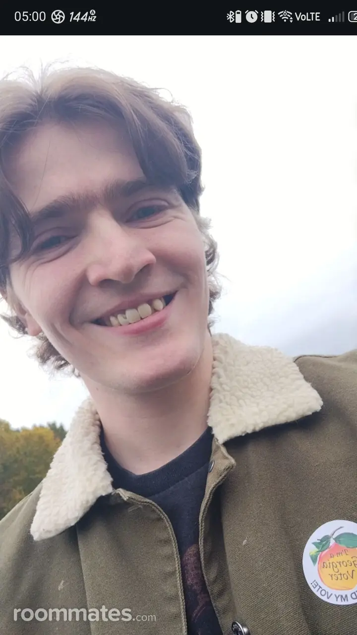 Profile photo 1 of 1