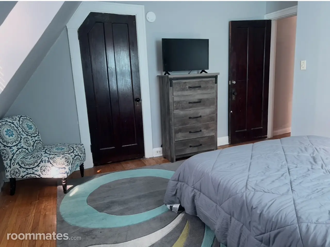 Profile photo 10 of 21