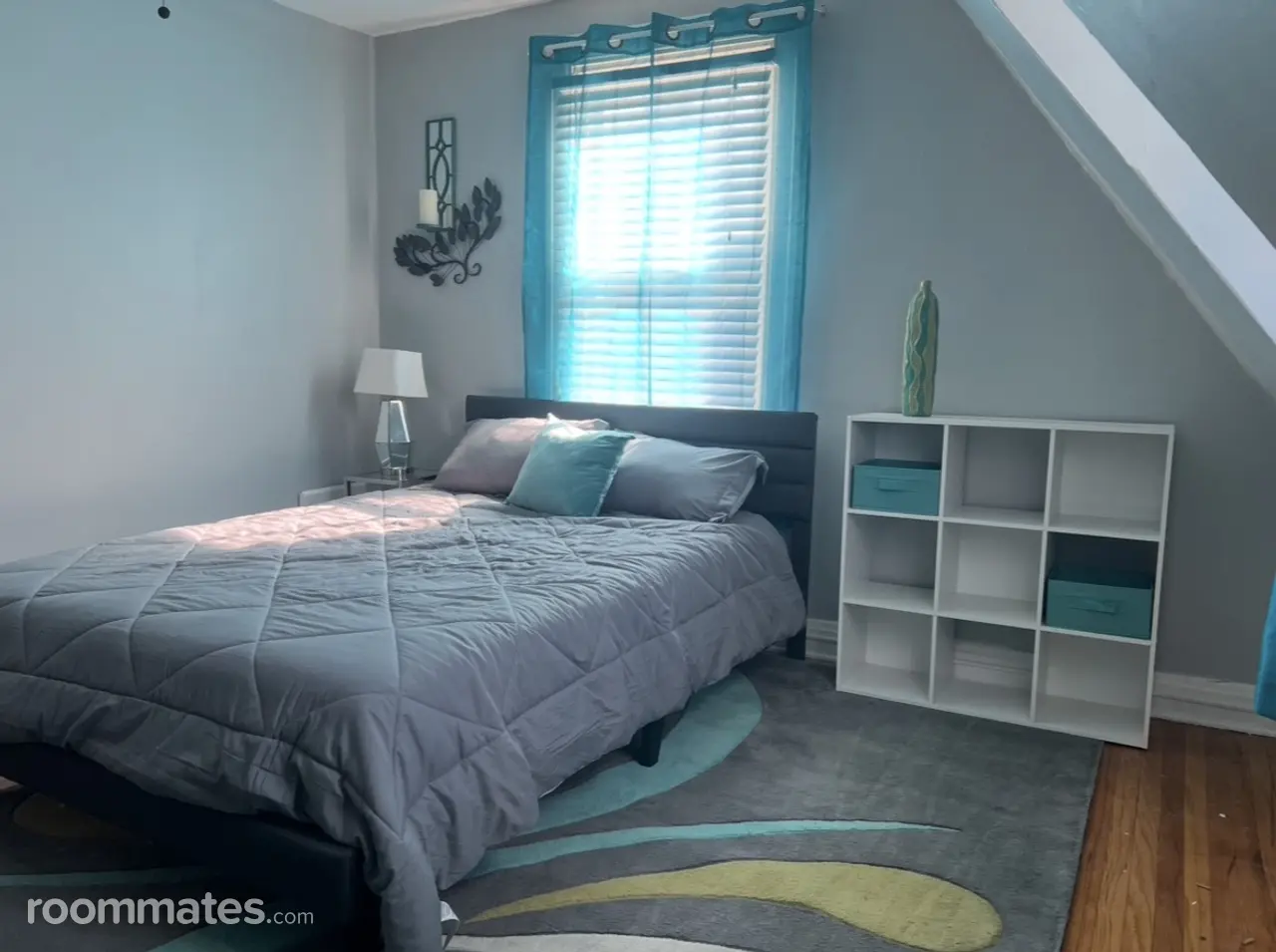 Profile photo 11 of 21