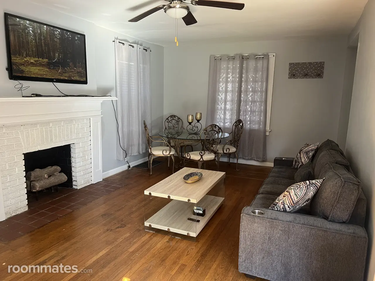 Profile photo 17 of 21