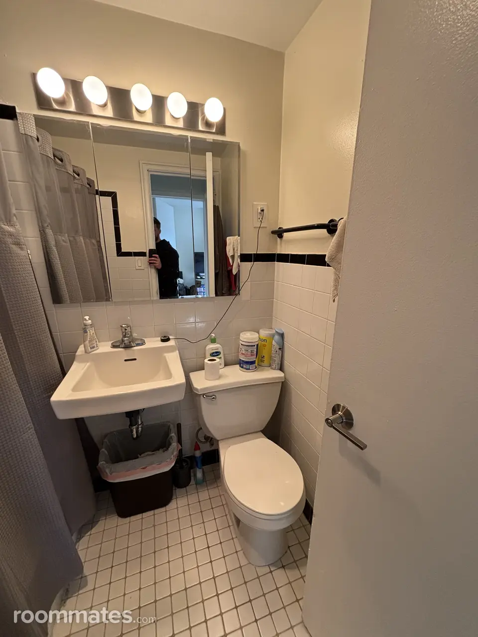 Profile photo 1 of 11