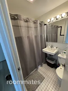 Room for rent in Chicago, IL $1400, apartment