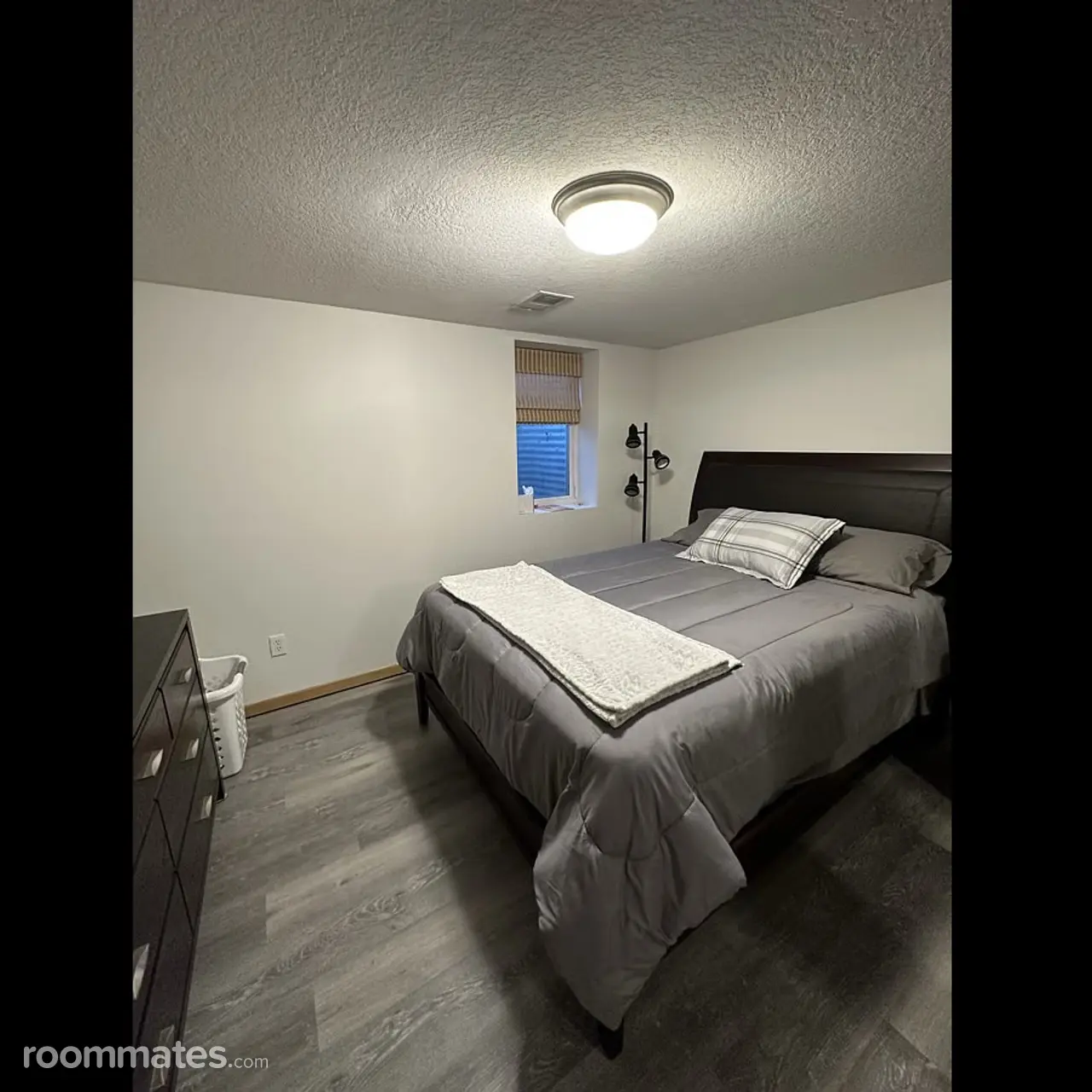 Profile photo 2 of 6