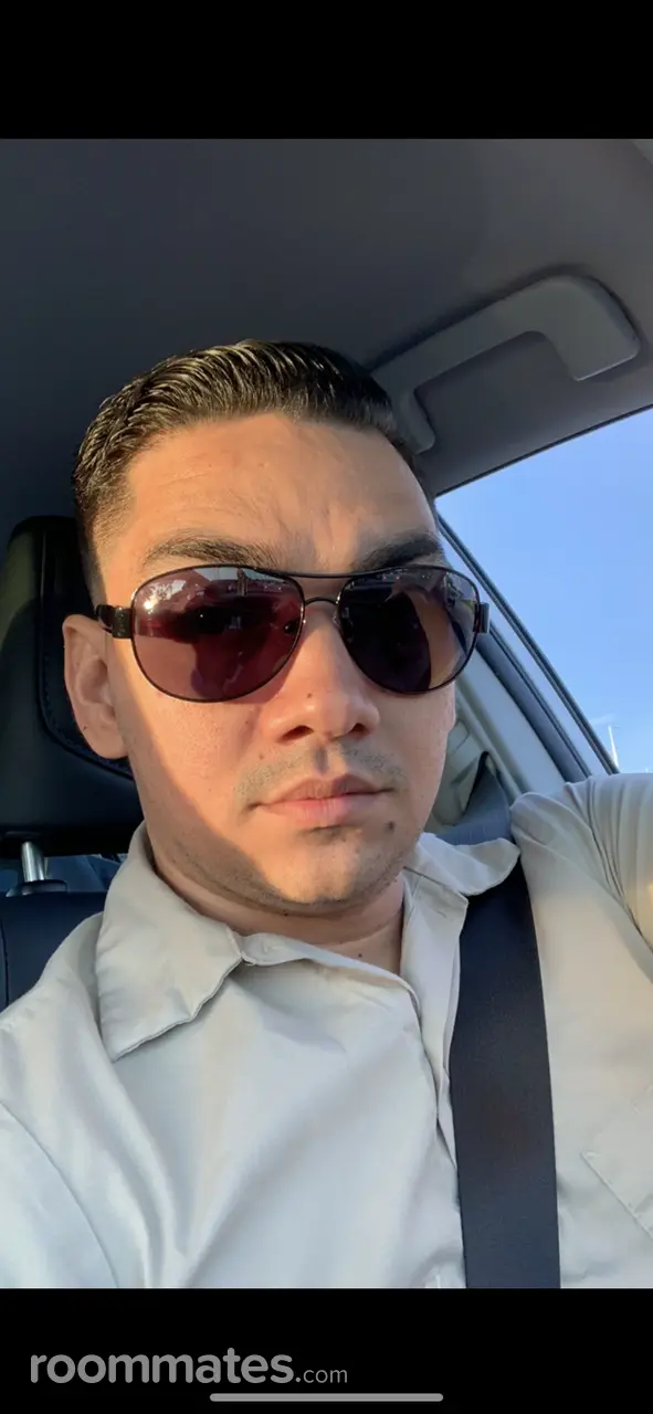 Profile photo 1 of 1