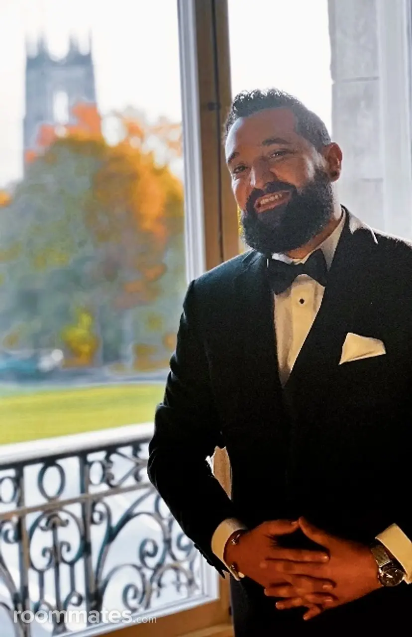 Profile photo 1 of 1