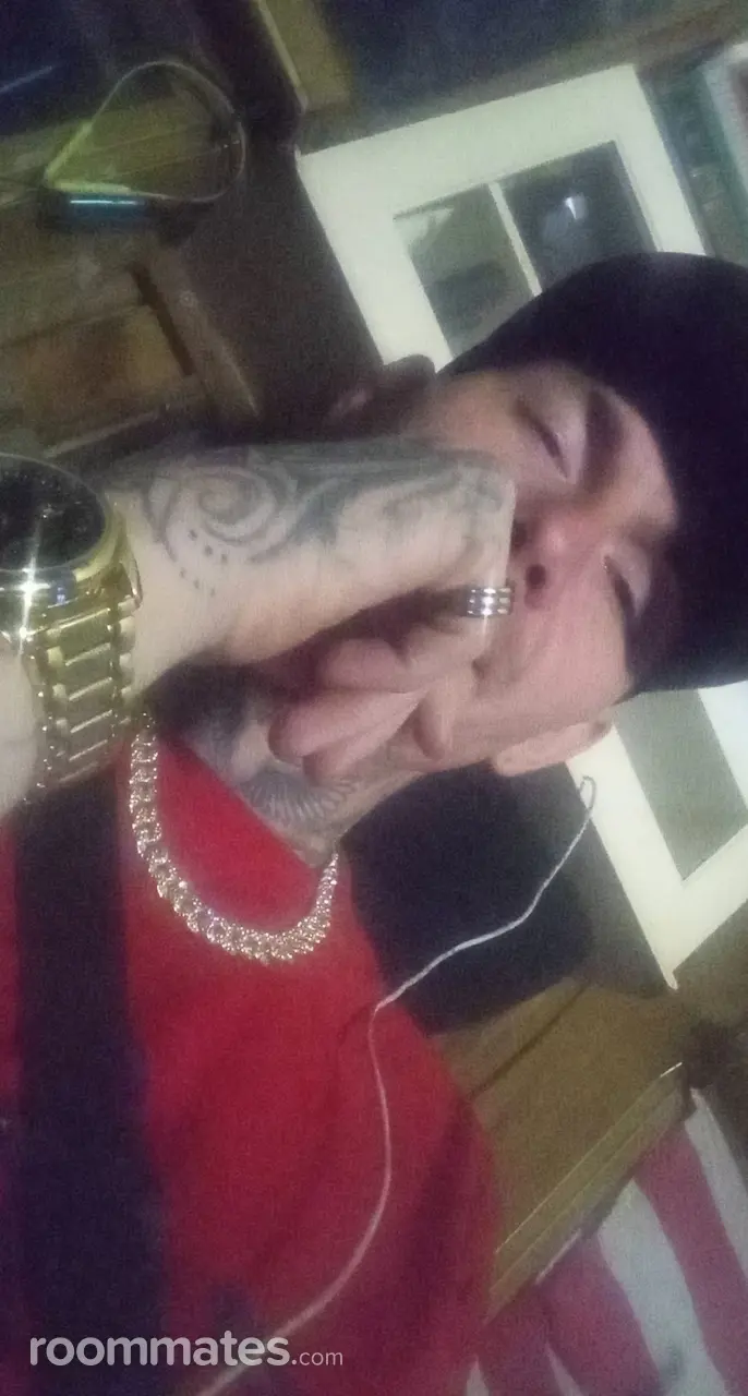 Profile photo 5 of 6