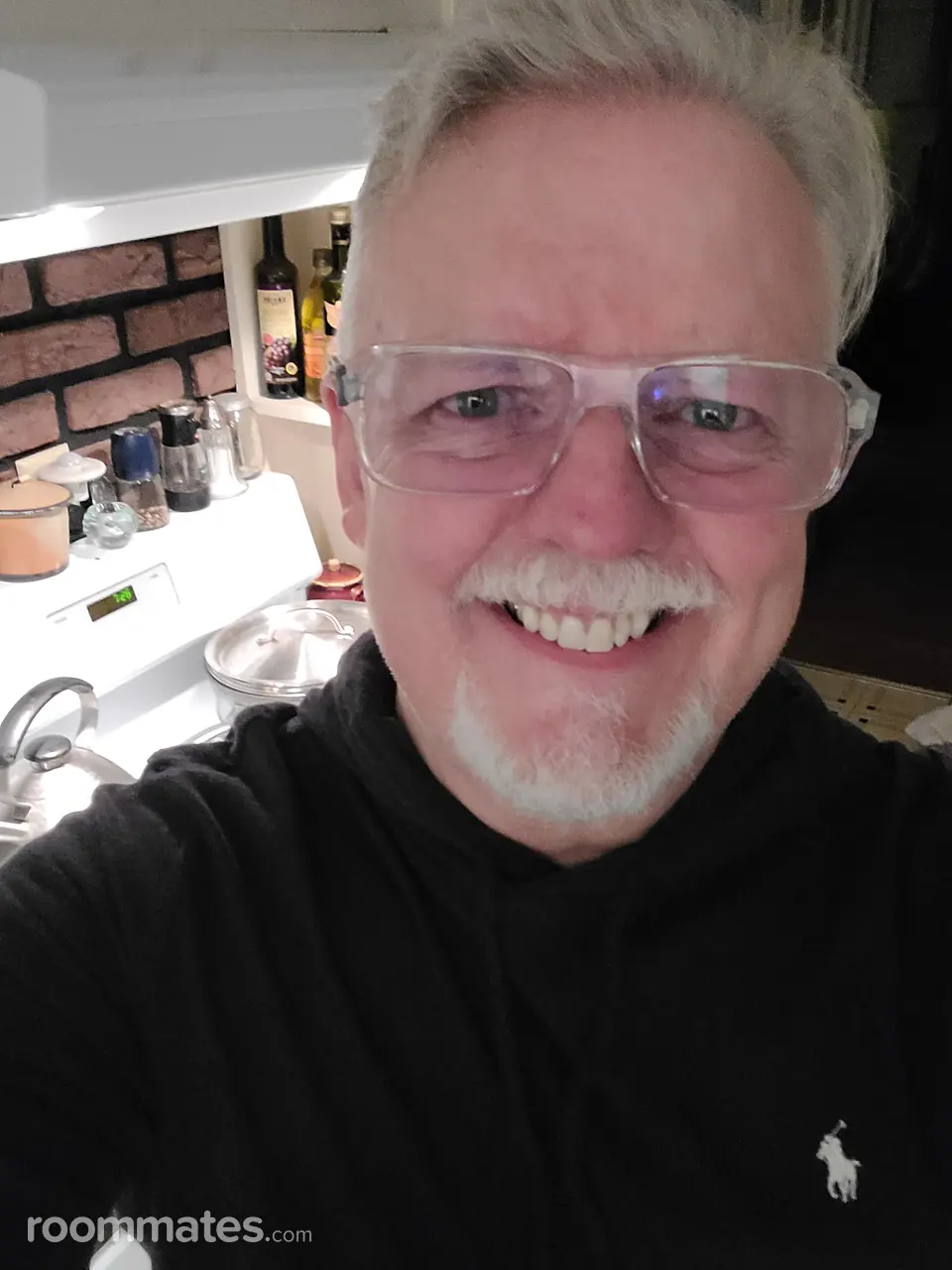 Profile photo 8 of 8