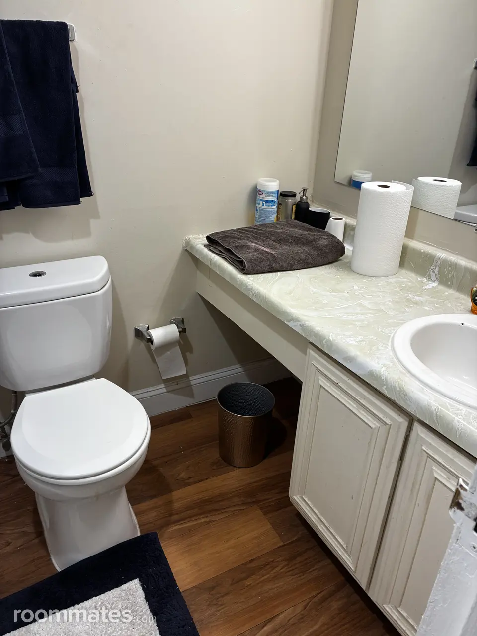 Profile photo 10 of 16