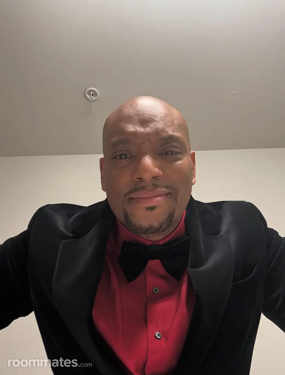 Profile photo 13 of 16