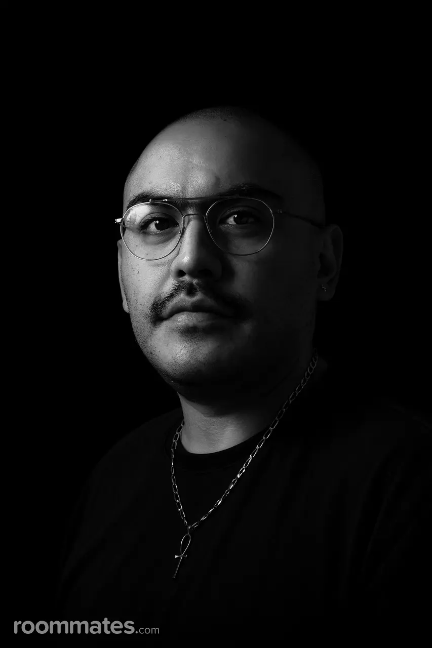 Profile photo 1 of 1