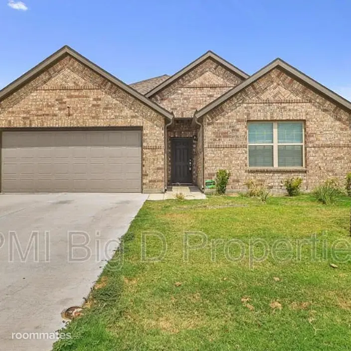 Room for rent in Fort Worth, TX $750, house