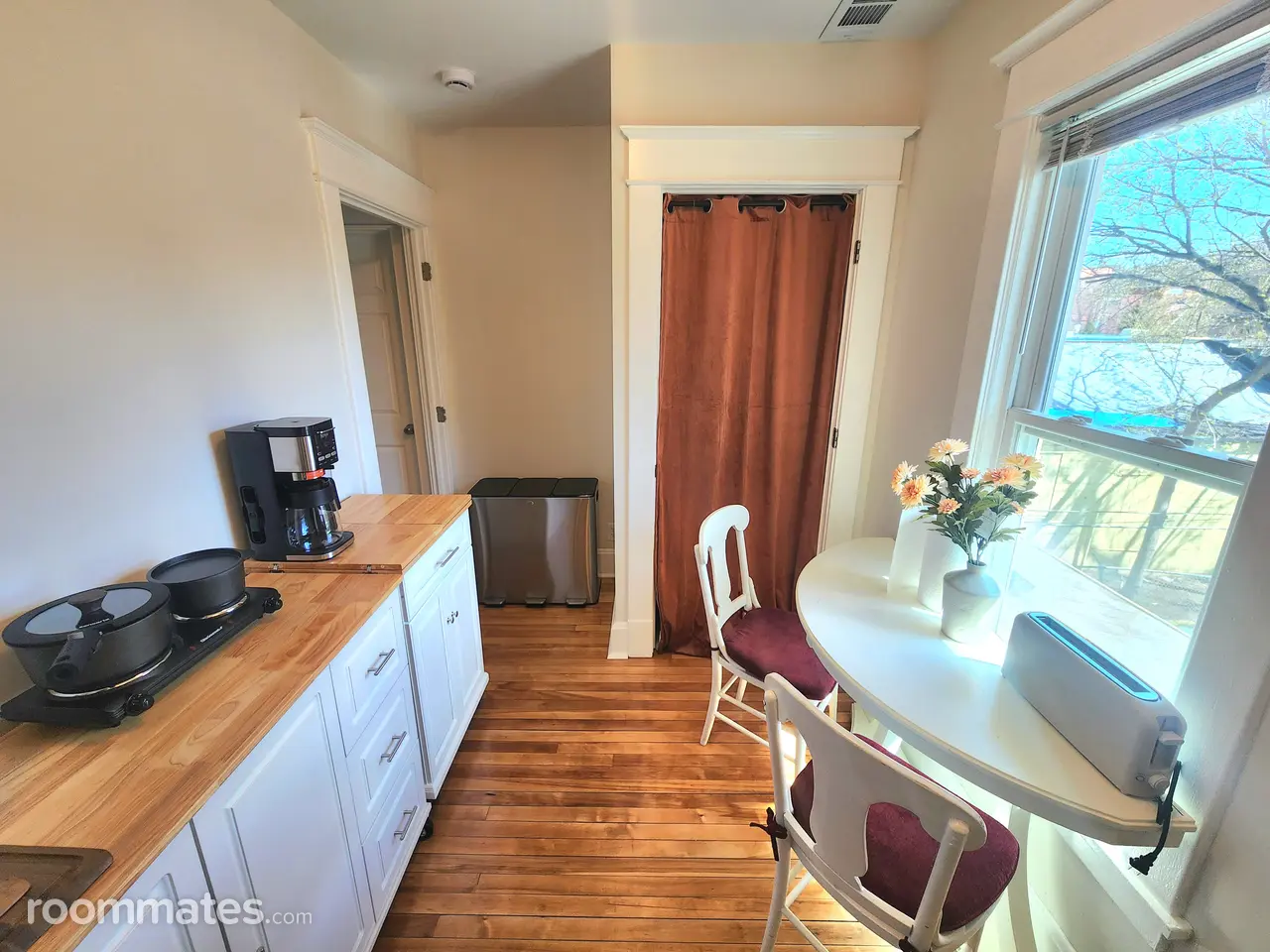 Profile photo 7 of 11