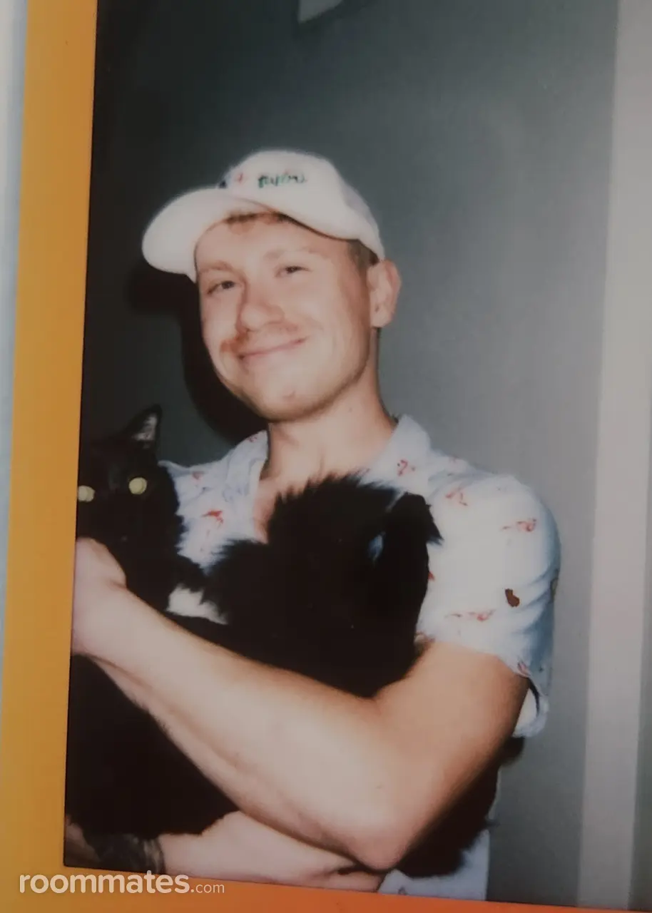 Profile photo 1 of 1