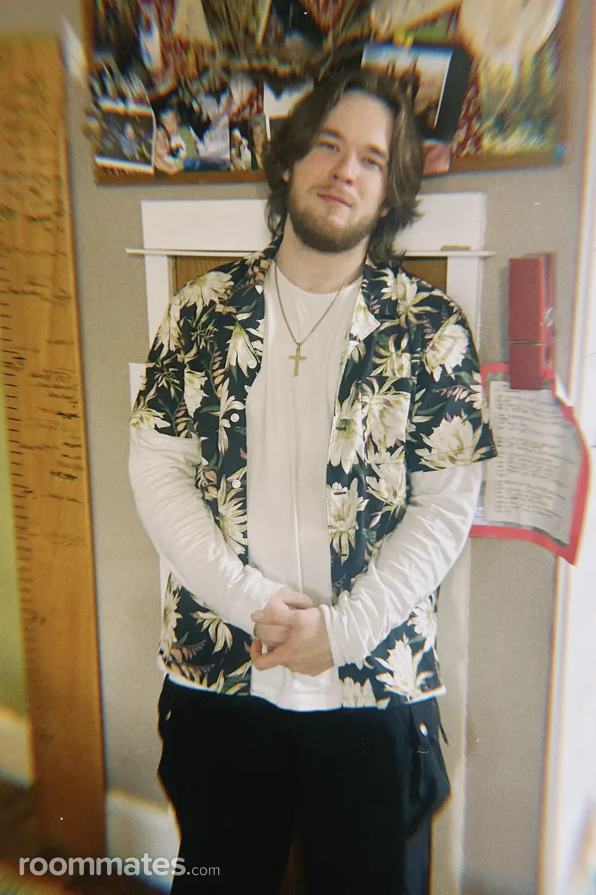 Profile photo 1 of 1