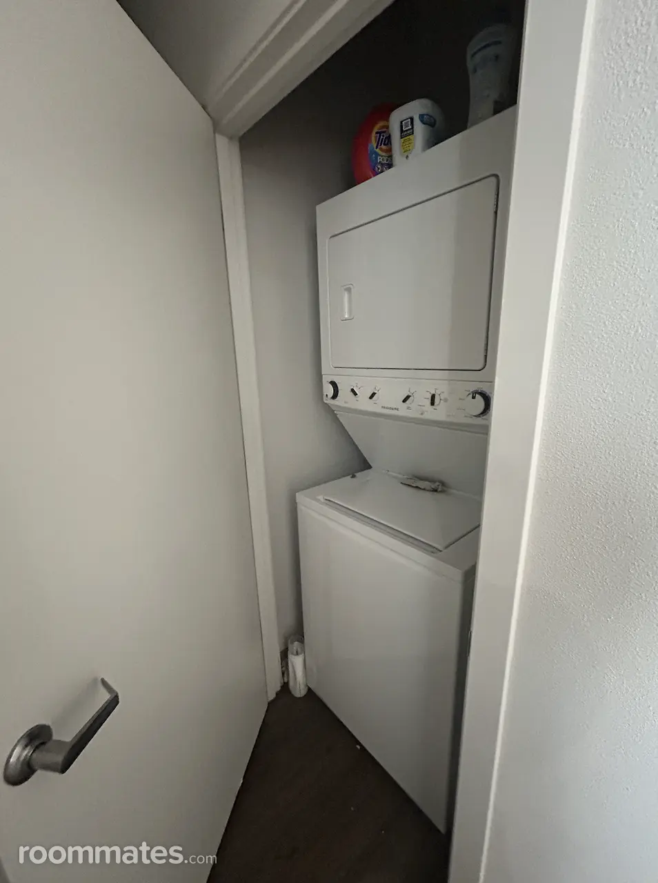 Profile photo 8 of 11