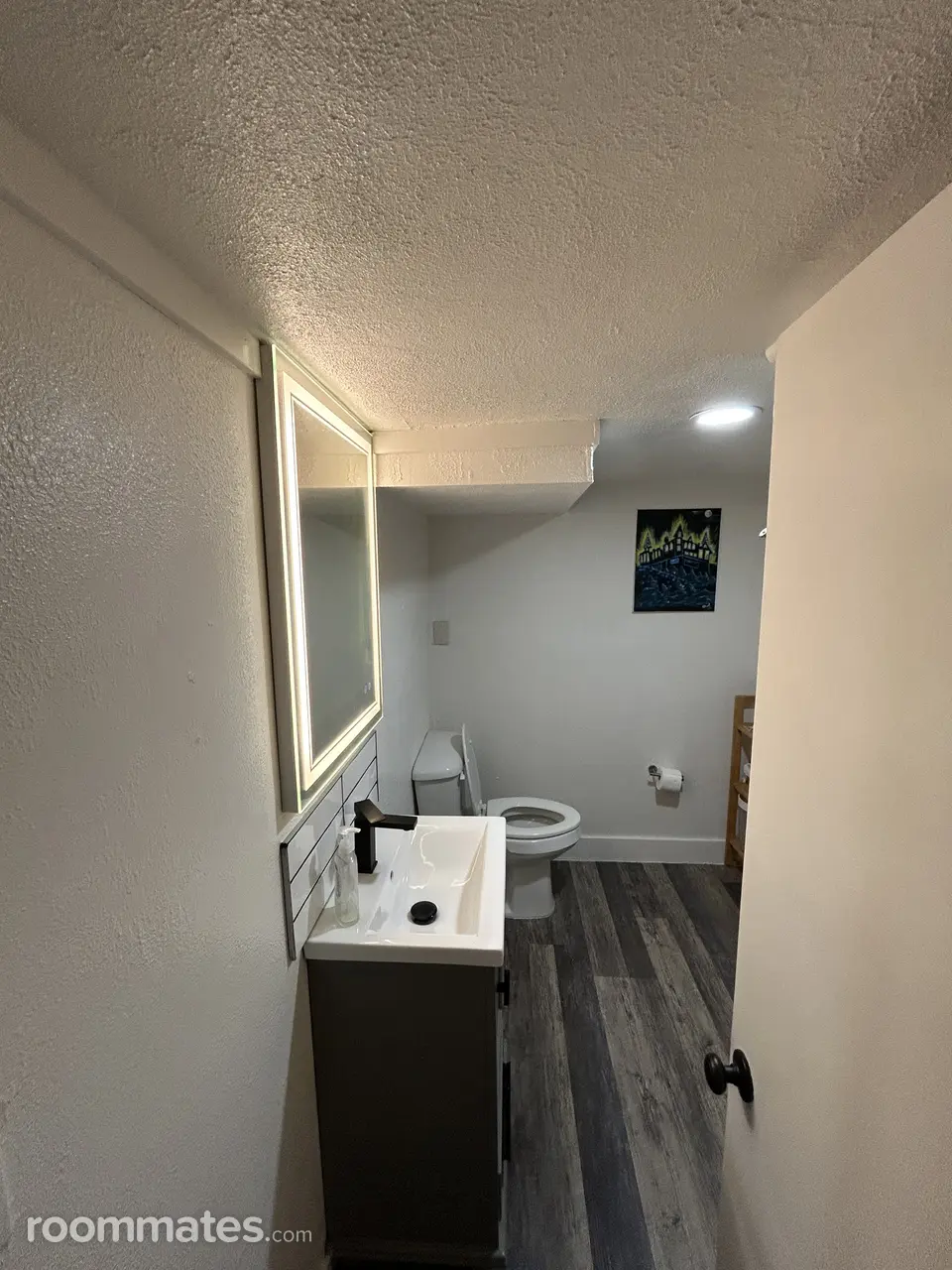 Profile photo 6 of 8