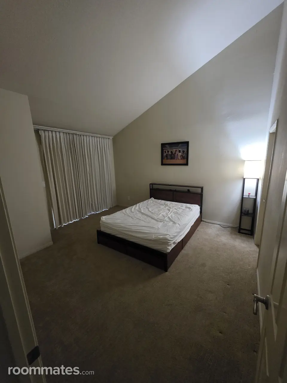 Profile photo 1 of 10