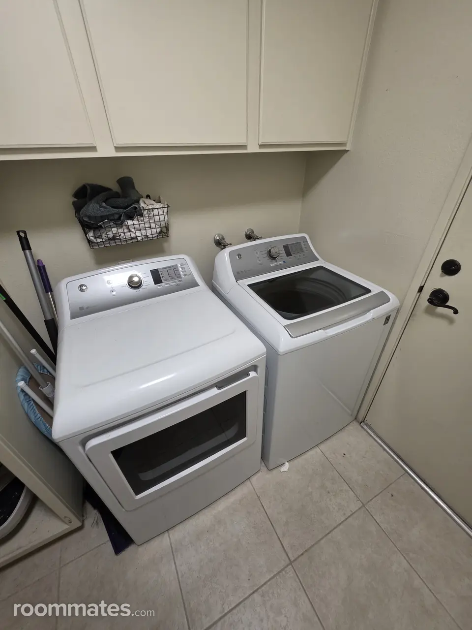 Profile photo 4 of 10