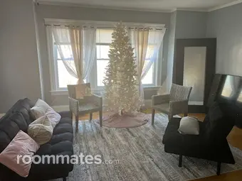 Room for rent in Worcester, MA $900, house