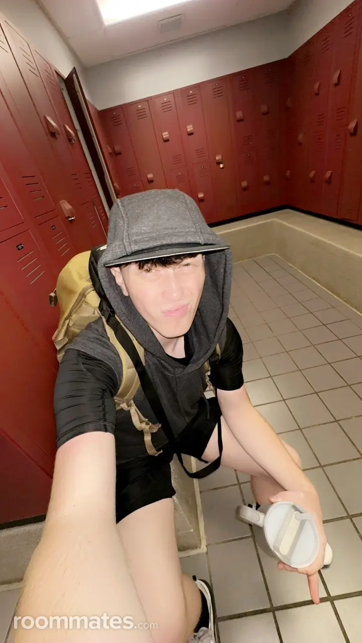 Profile photo 6 of 9