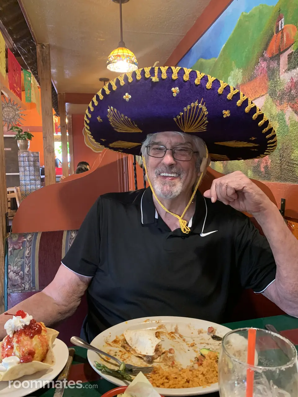 Profile photo 12 of 14