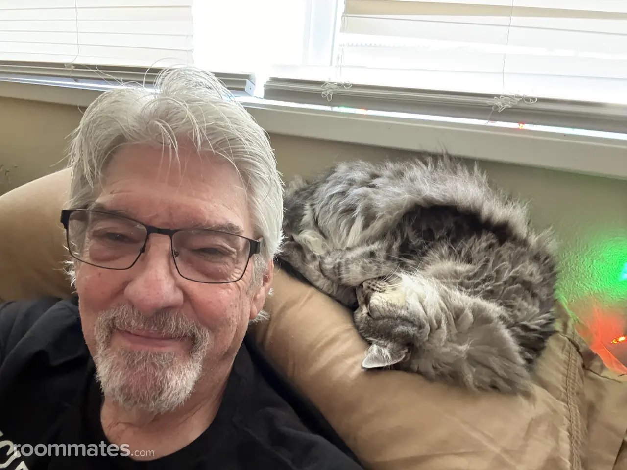 Profile photo 11 of 14