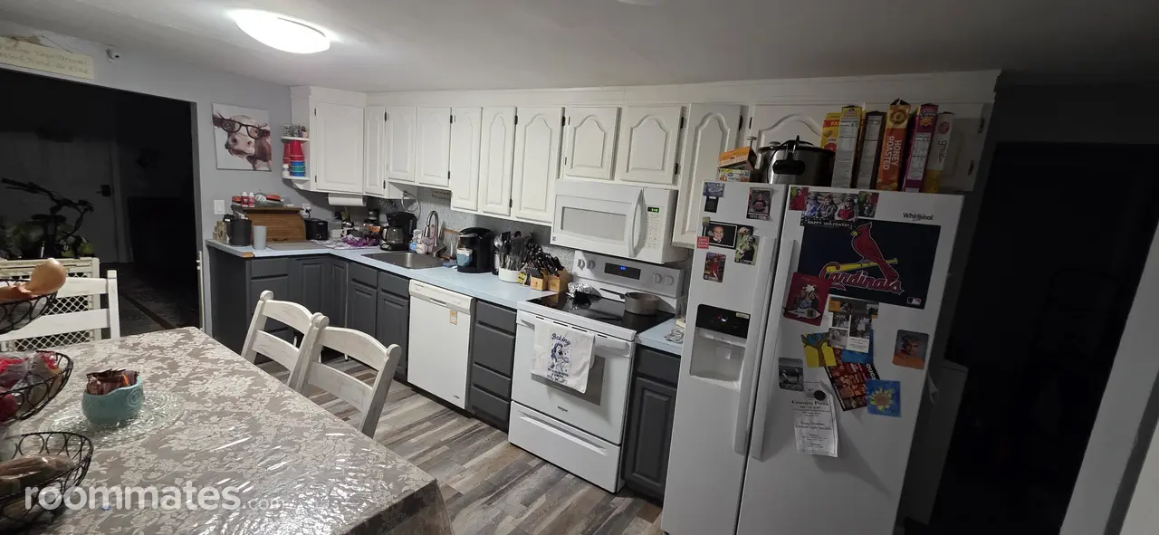 Profile photo 5 of 11