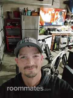 Roommate looking Sumner, WA, $1200