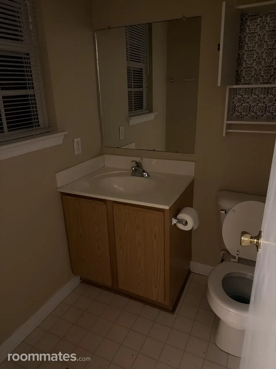 Profile photo 3 of 11