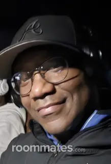 Roommate looking Utica, MI, $700