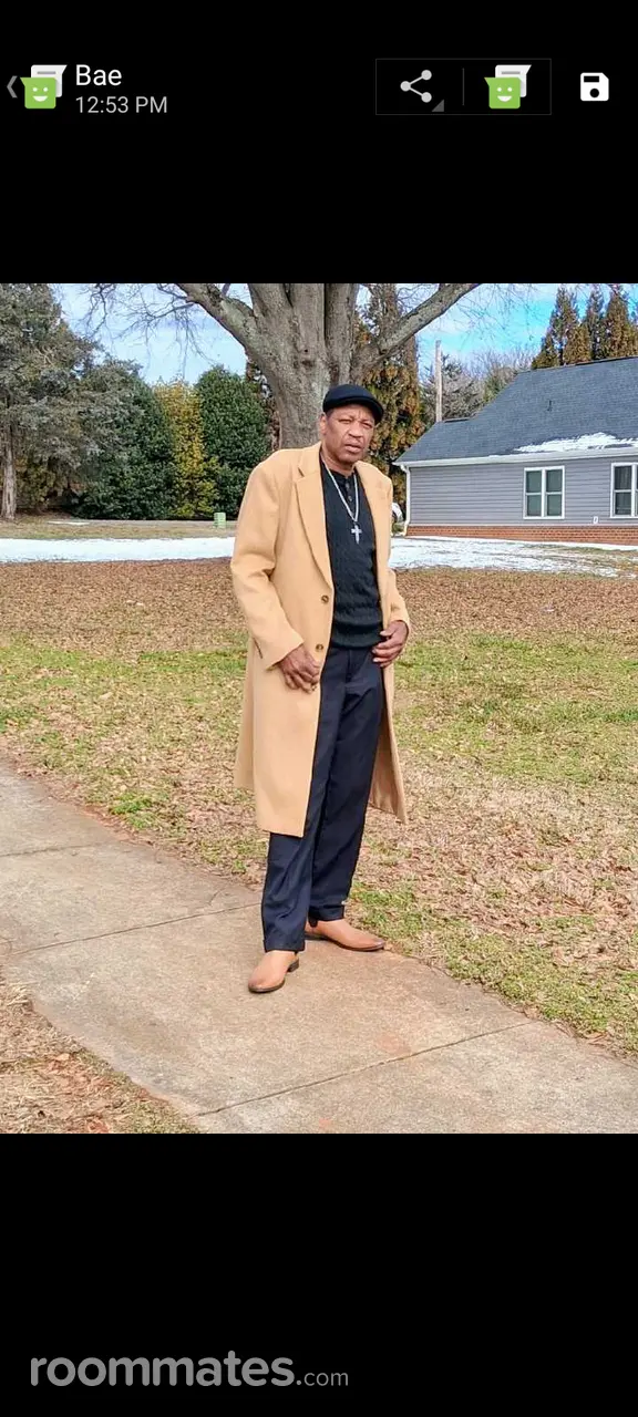 Profile photo 1 of 1