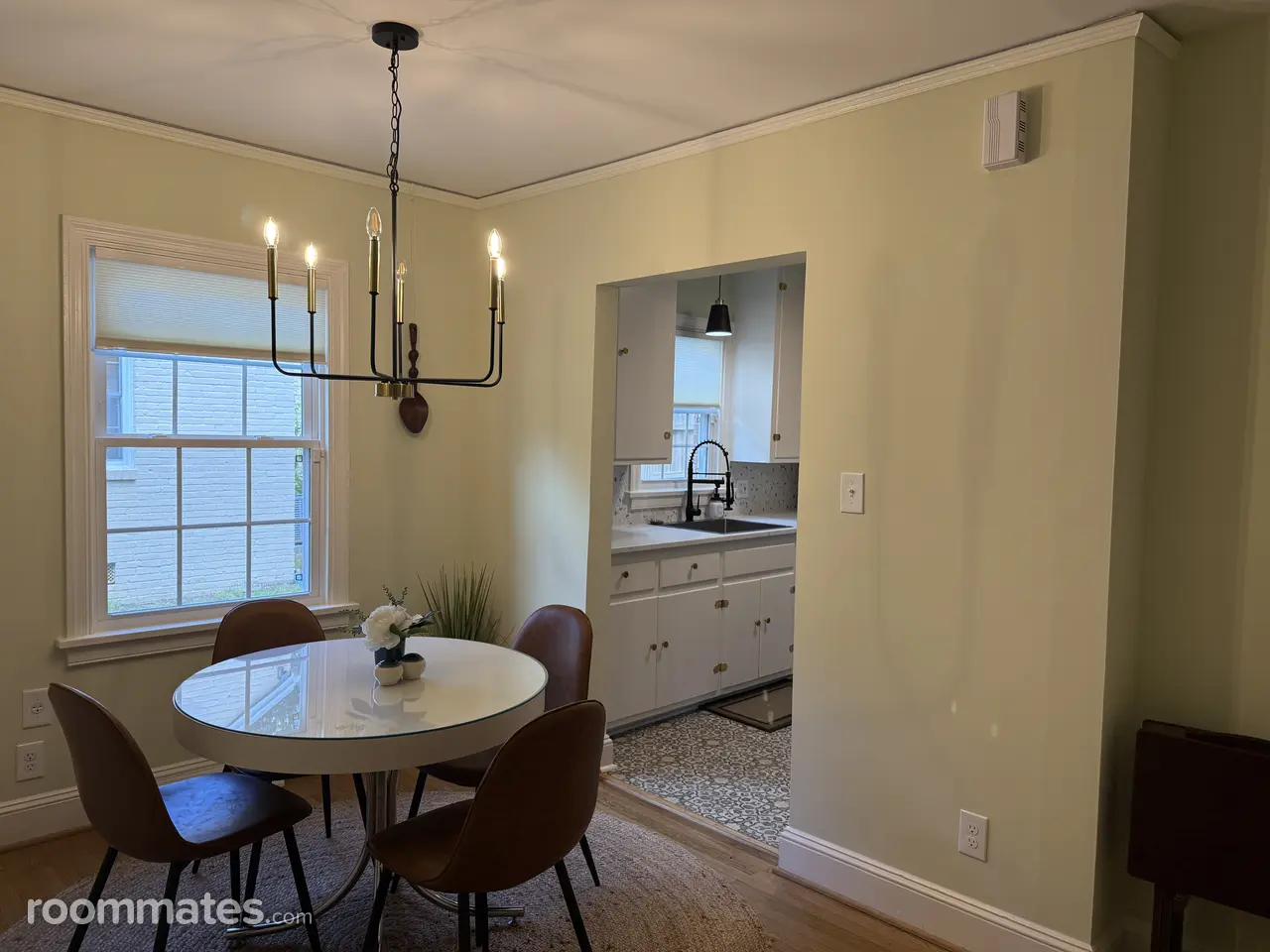 Profile photo 7 of 11