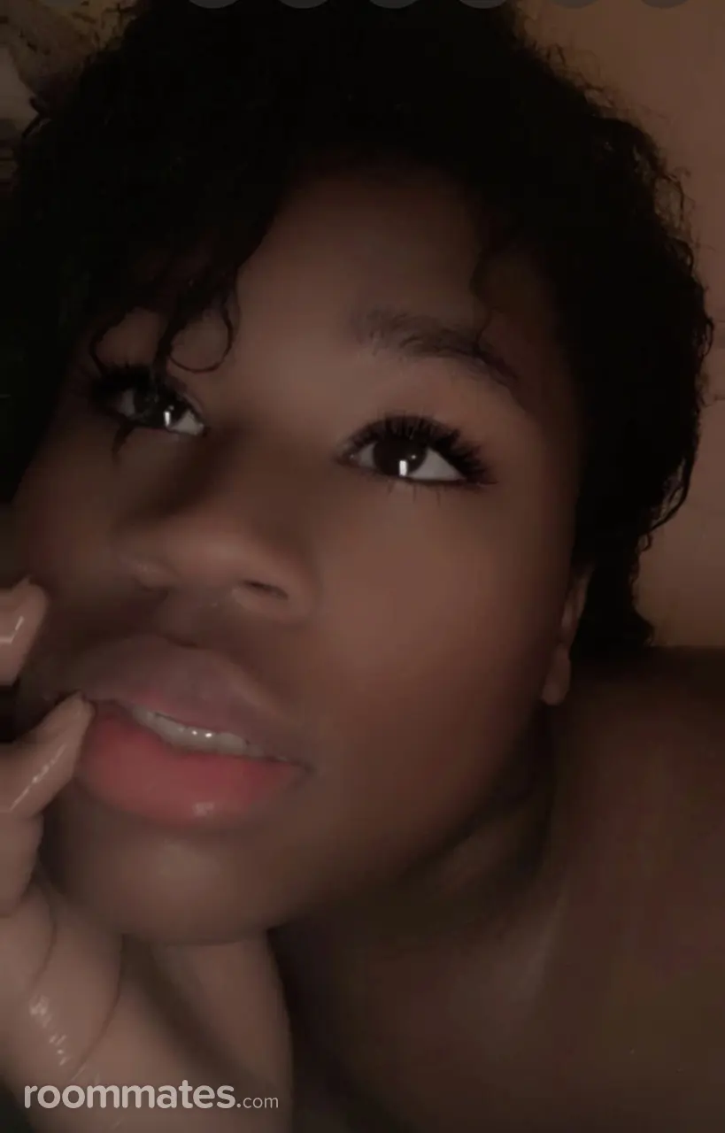 Profile photo 6 of 10