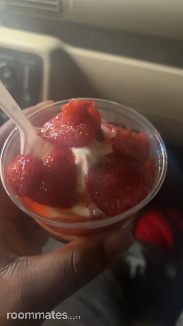 Profile photo 9 of 10