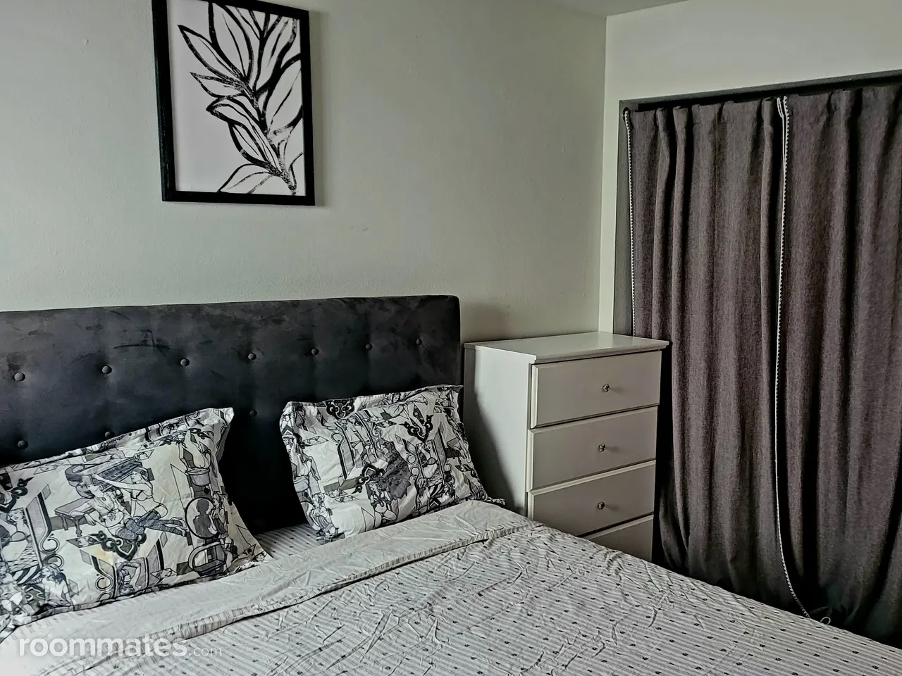 Profile photo 6 of 11