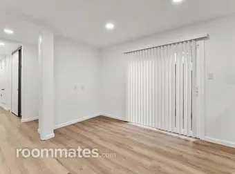 Room for rent in San Carlos, CA $1800, condo