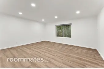 Room for rent in San Carlos, CA $1800, condo