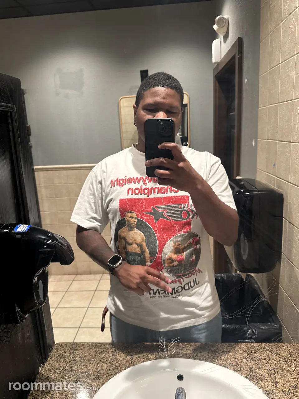 Profile photo 1 of 1